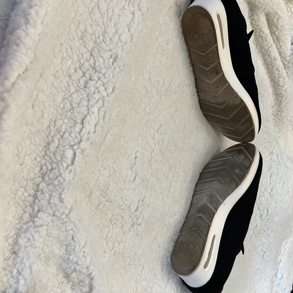 EUC DKNY slip on wedge sneaker shoes - Picture 10 of 16